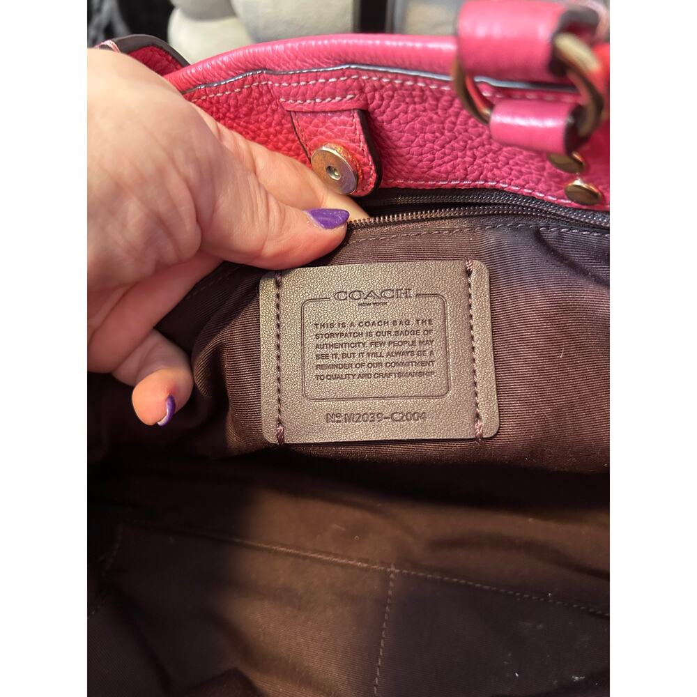 Coach Dempsey Pink Carry-All Bag with Patch - Picture 8 of 8